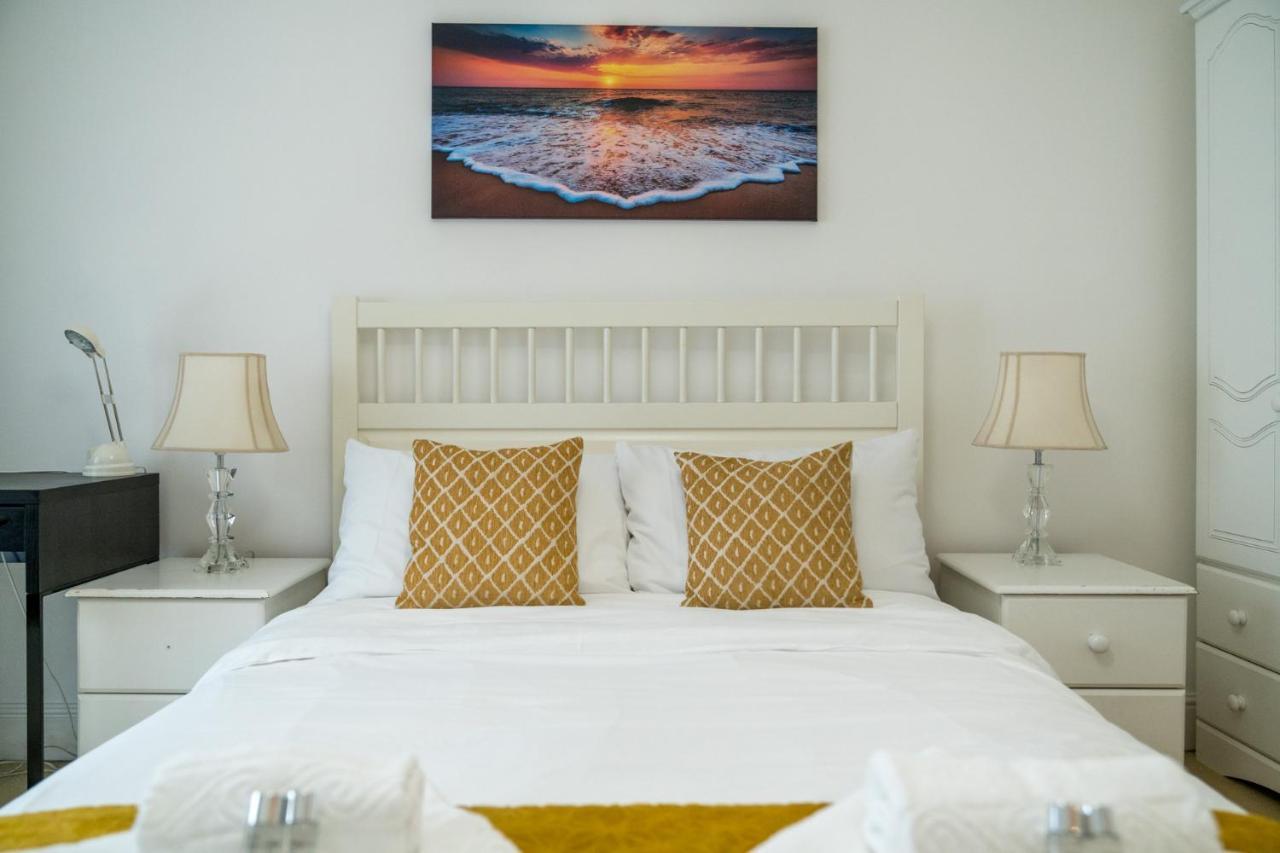 Crossharbour Canary Wharf 2 Bed Duplex Apartment London Exterior photo