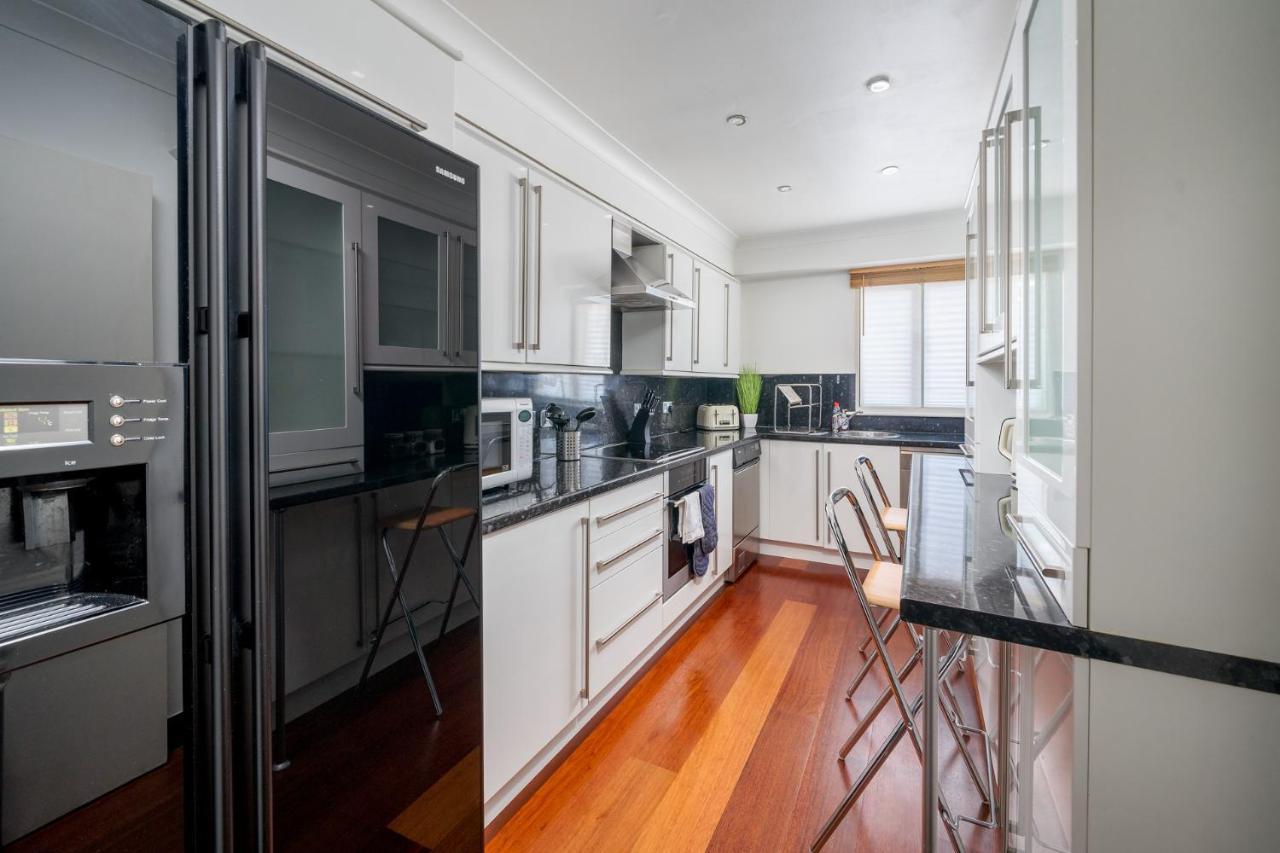 Crossharbour Canary Wharf 2 Bed Duplex Apartment London Exterior photo